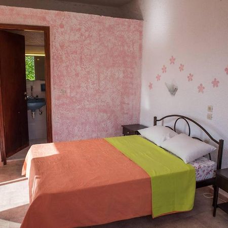 Madalenas B&B ペレカス エクステリア 写真